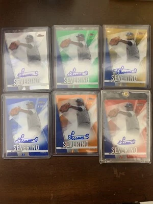 Lote automático Topps Finest Luis Severino 2017 color Foto 1 de 2