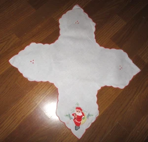 Vintage~"X-Shaped" Doily~Embroidered & Appliqued Santa Claus~1960's - Picture 1 of 14