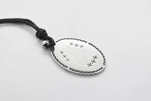 Christian Jesus Christ Virgin Mary Stainless Steel Necklace Pendant Jewelry - Picture 1 of 2
