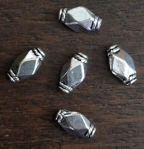 100 x Tibetan Bali Harlequin Spacer Bead 8mm x 12mm (B9) - Picture 1 of 1