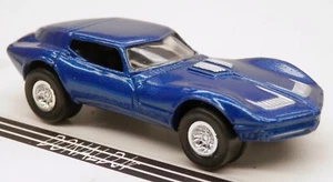 Johnny Lightning 1965 Chevrolet Corvette Dk.Blue "Mako Shark" Concept 1/64 Scale - Picture 1 of 2