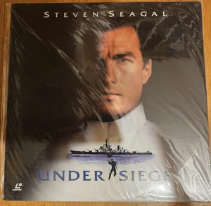 Laserdisc Under Siege  (Alarmstufe: Rot ) ungeschnitte NTSC Version - Bild 1 von 2