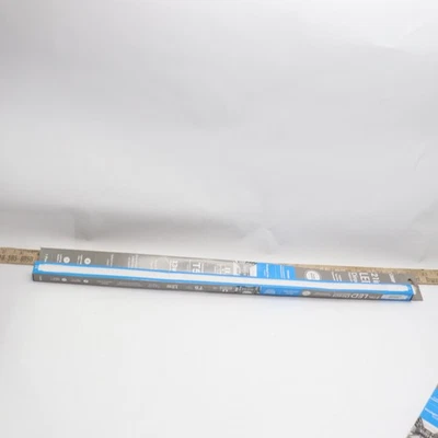 Feit LED Linear Lamp Daylight Deluxe 6500K 12-Watt 21" T521/865/LED - Image 1 of 4