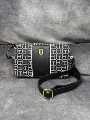 Tommy Hilfiger Chloe II Camera Crossbody Bag Purse Black White Logo Pattern - Image 1 of 4