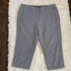 Rohan Capri Trousers for Women for sale 
