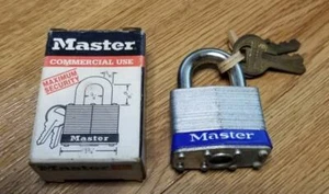 VINTAGE COMMERCIAL MASTER #1 PADLOCK ORIGINAL BOX WITH 3 KEYS VERY GOOD COND - Picture 1 of 1