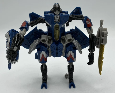 Transformers Deluxe Dark Of The Moon Thundercracker DOTM Cover