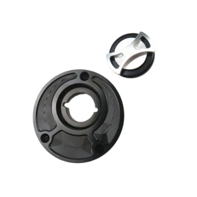 Cubierta de tapa de tanque plateada para Ducati 1096 Yamaha YZF R6 R1 R25 MT07 09 FZ1 XSR XJR Foto 1 de 3