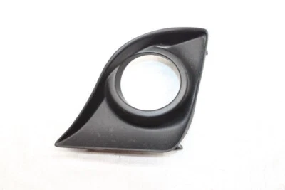 Lexus IS250 XE20 2012 sedán #255 F. parachoques inferior izquierdo embellecedor antiniebla sin deporte Foto 1 de 4