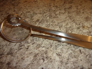 Stainless Steel Slotted Spoon or Strainer Dounut Strainer Spoon - Picture 1 of 5