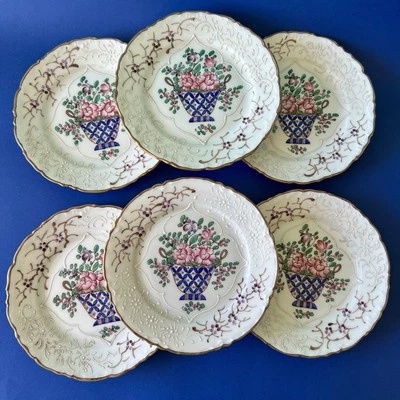 6 petites assiettes à pain anciennes porcelaine relief Limoges France 16 cm - Photo 1/4