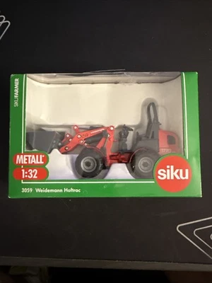Siku Farmer 1:32 DieCast car Weidemann Hoftrac tractor  # 3059 - Image 1 of 4