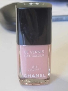 Chanel Le Vernis color de uñas 211 Deauville - Imagen 1 de 2