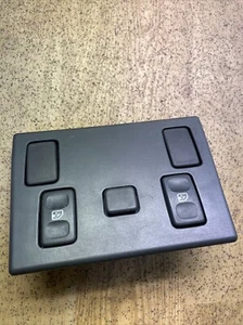 Panel interruptor ventana Land Rover Discovery 1 Td1.   J3 - Imagen 1 de 7