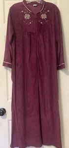 Vintage USA Samtoptik Half Zip bestickt lila burgunderrot Morgenmantel 52" - Bild 1 von 11