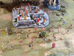 1/72 - Ancient Roman Legionary vs Gallic - Celt & casualties / well painted - Picture 1 of 20