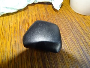 SAAB 900 classic seat belt cap - Picture 1 of 1