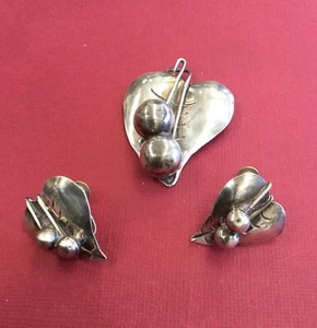Vintage Sterlingsilber Pin & Schraubverschluss Ohrringe Set SIGNIERT HECHO Gewicht 15,8 Gramm - Bild 1 von 5