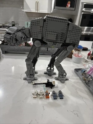 LEGO Star Wars AT-AT Walker 75288 99% Completo COMO SE MUESTRA PROPIEDAD DE ADULTOS Foto 1 de 4