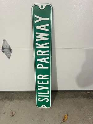 Letrero de calle de metal vintage original retirado Michigan Silver Parkway ENVÍO RÁPIDO Foto 1 de 4