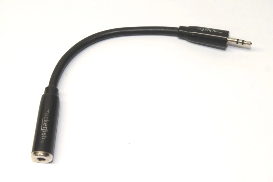 Adaptador de auriculares de audio estéreo Rocketfish RF-2T3A 2,5 mm a 3,5 mm negro Foto 1 de 1