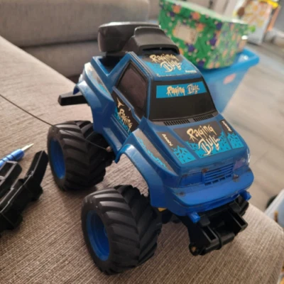 Asahi Raging Bull RC Remote Control Car Monster Truck 4x4 Vintage 1995 - Image 1 of 4
