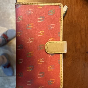 Dooney And Bourke Wallet - Picture 1 of 4