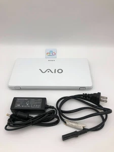 SONY VAIO type P VGN-P70H/W & AC adapter TESTED Japanese keyboard working - Picture 1 of 11