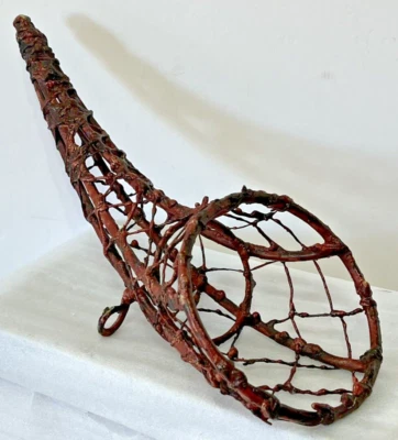 WIRE CORNUCOPIA DECORATIVE GOTHIC HORN OF PLENTY WIRE BASKET THANKSGIVING 15 IN - Image 1 of 4