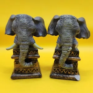 2 wilde Tiere Afrikas Elefanten braun schwarz Schachfiguren Ben Homer 2002 - Bild 1 von 9