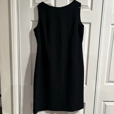 Vestido Amanda Smith clássico pequeno preto feminino tamanho 12 sem mangas com forro - Imagem 1 de 4