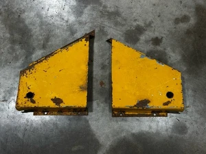 Cub Cadet 123 Garden Tractor Mower Deck Shield - Pair for 38" Mower Deck - Picture 1 of 5