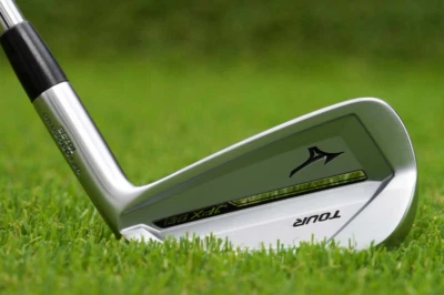 Mizuno JPX 921 TOUR Eisensatz 4-PW, GW - Herren Rechtshand - Bild 1 von 3