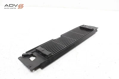 2022-2024 GMC RADIADOR TERRENO CONDUCTO DE AIRE INFERIOR REJILLA OBTURADOR DE AIRE OEM Foto 1 de 4