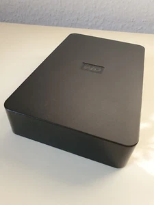 +++ WESTERN DIGITAL HDD WD Elements 2TB WDBAAU0020HBK-01 | Wie NEU ✅ - Picture 1 of 5