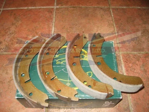 Juego de zapatas de freno MG MGA nuevas 1955-1962  Foto 1 de 2