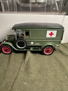 1920 White Van (US Army) Diecast and plastic. In excellent condition with box! - Picture 1 of 21