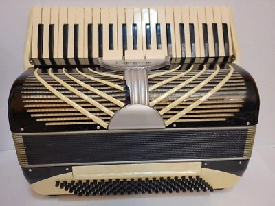Acordeón/acordeón bajo Camerano 120 - Hecho en Italia Foto 1 de 4