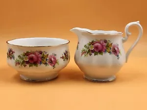 Royal Albert China Chatsworth design tea size creamer & open sugar bowl set. - Picture 1 of 5