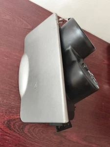 Genuine 2008 Epica Housing Cup Holder - Imagen 1 de 6