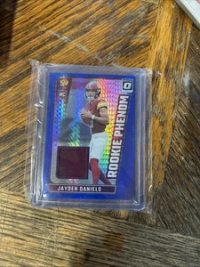 Jayden Daniels 2024 Panini Donrus Optic Patch Rookie Card - Bild 1 von 1