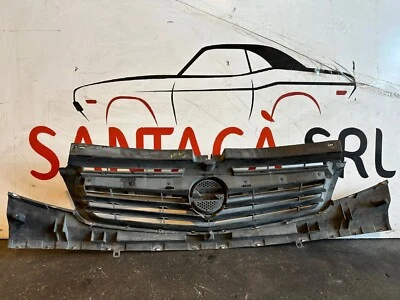 Calandra paraurti anteriore Opel vivaro anno 2007 6 marce - Immagine 1 di 3