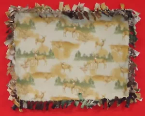 Handmade Baby / Pet Fleece Tied Security Blanket - Deer / Realtree Camo 17 x 22 - Picture 1 of 3