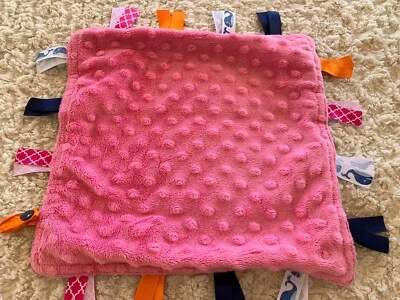 Hecho a mano Niña Rosa Vellón Azul Franela Cintas Ballenas Lovey Seguridad Manta Juguete Foto 1 de 4
