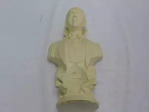 Tony McVey Original Classic Dracula Bela Lugosi Bust Resin Unpainted Model Kit - Picture 1 of 2