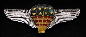 HOT AIR BALLOON USA RED WHITE BLUE US FLAG PILOT CREW WING ALBUQUERQUE PIN UP! - Picture 1 of 24