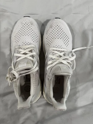 Adidas Ultraboost branco feminino tamanho 8 - Imagem 1 de 4