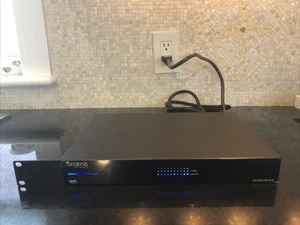 Araknis AN-310-SW-R-8 Router perfect working condition - Picture 1 of 5