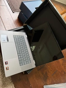 HP OmniBook X Flip 2-in-1 16" 2K Touch Ryzen AI 5 340 16GB 512GB SSD Open Box - Picture 1 of 5