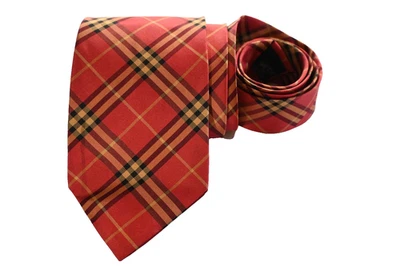 CORBATA HOMBRE BURBERRY ROJO/CUADROS Y CUADROS Ancho: 3.5/8" Largo: 58" Foto 1 de 3